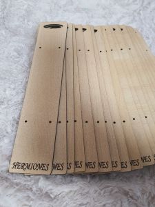 Πλάτη λαμπάδας με την επωνυμία σας (πακέτο 10 τεμαχίων)