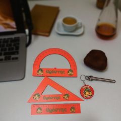 Σχολικό σετ δεινόσαυρος με όνομα 
